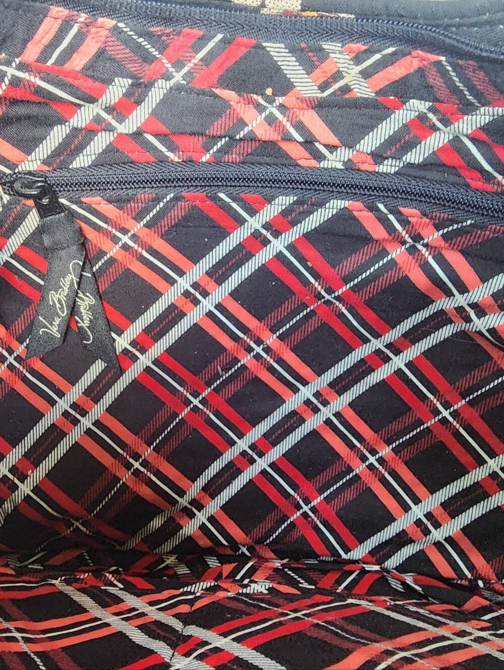 VERA BRADLEY PIROUETTE PATTERN PURSE - Picture 7 of 13